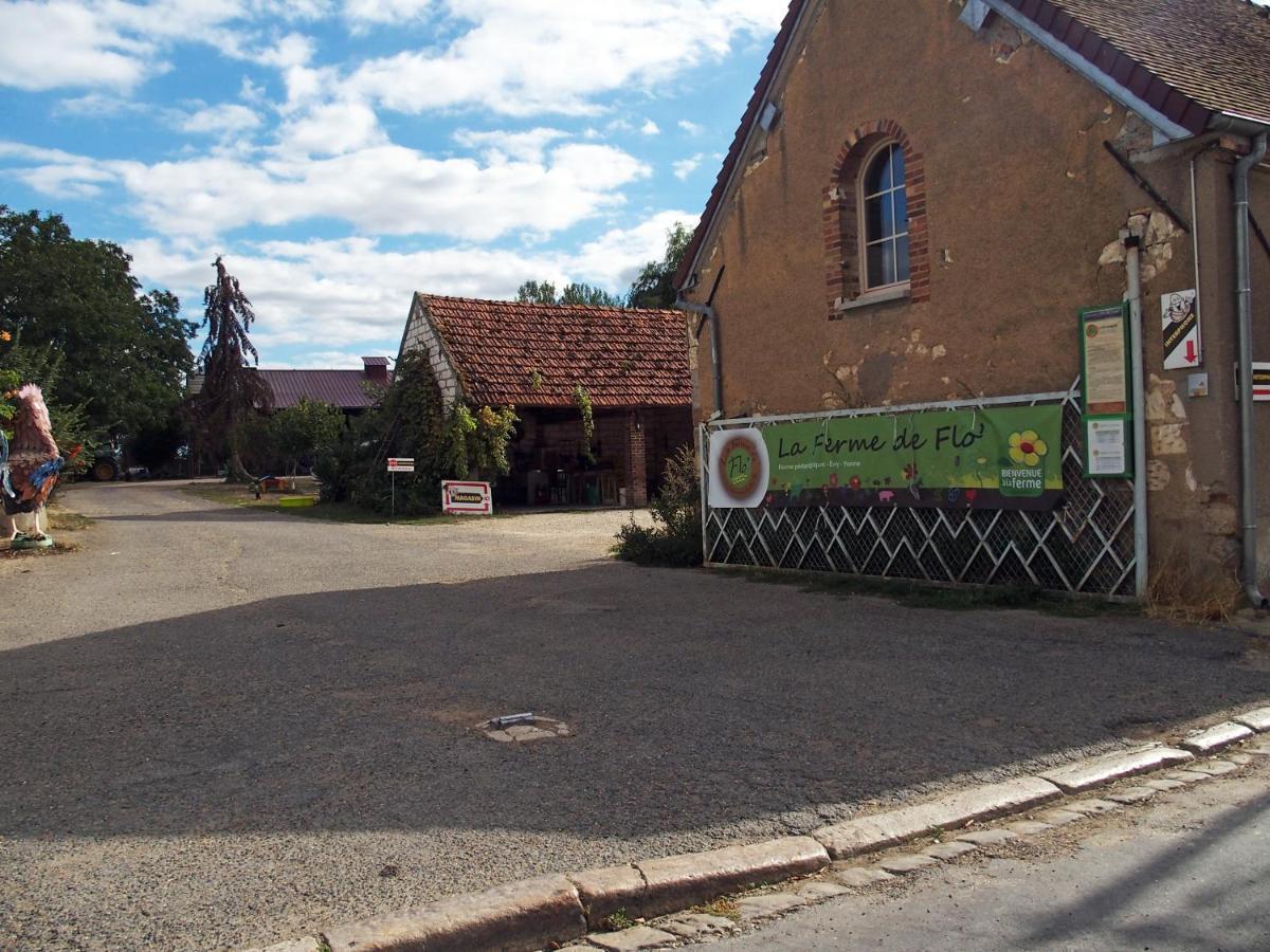 La Ferme De Flo' Villa Evry  Bagian luar foto